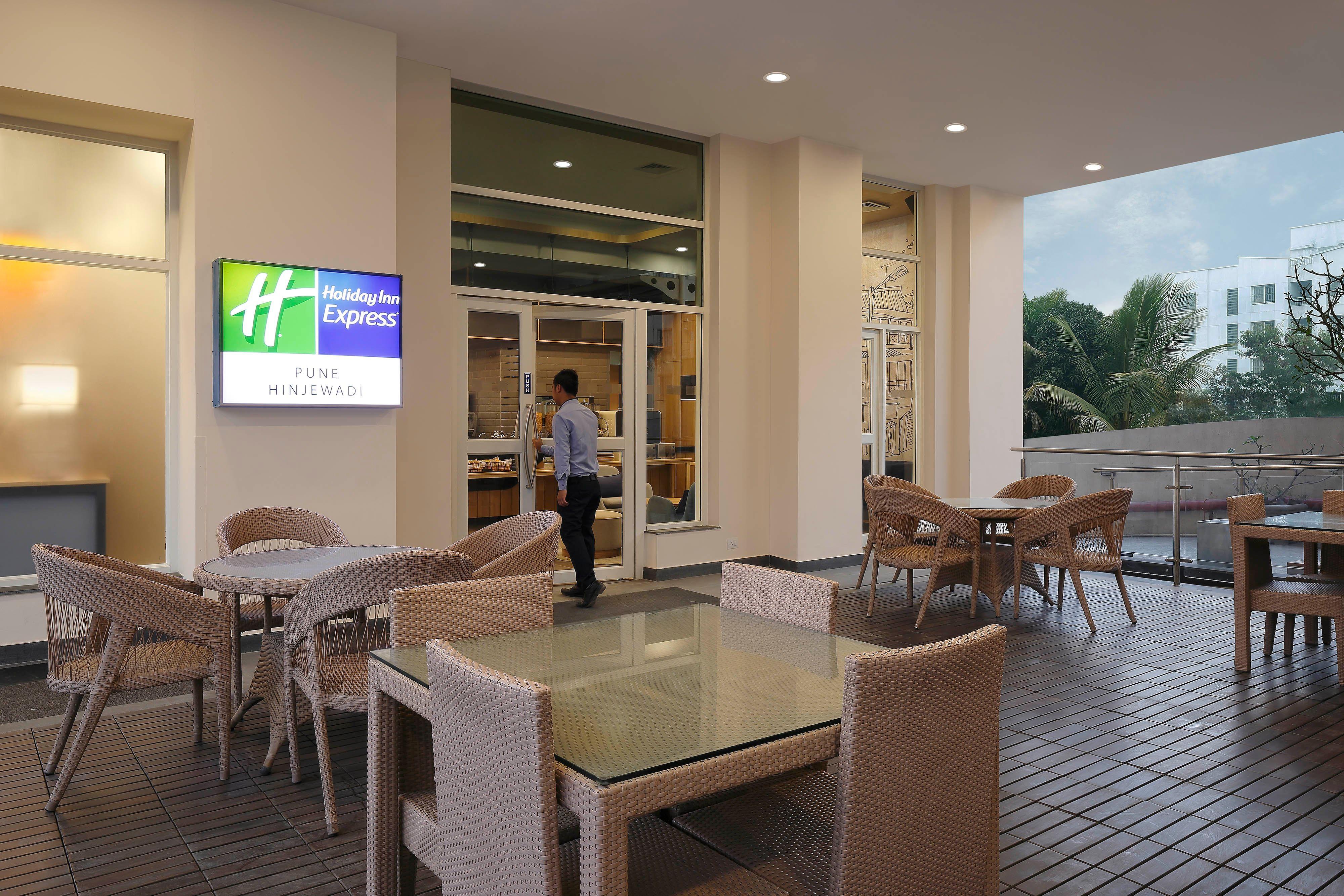 Holiday Inn Express Pune Hinjewadi By Ihg Pimpri-Chinchwad Esterno foto