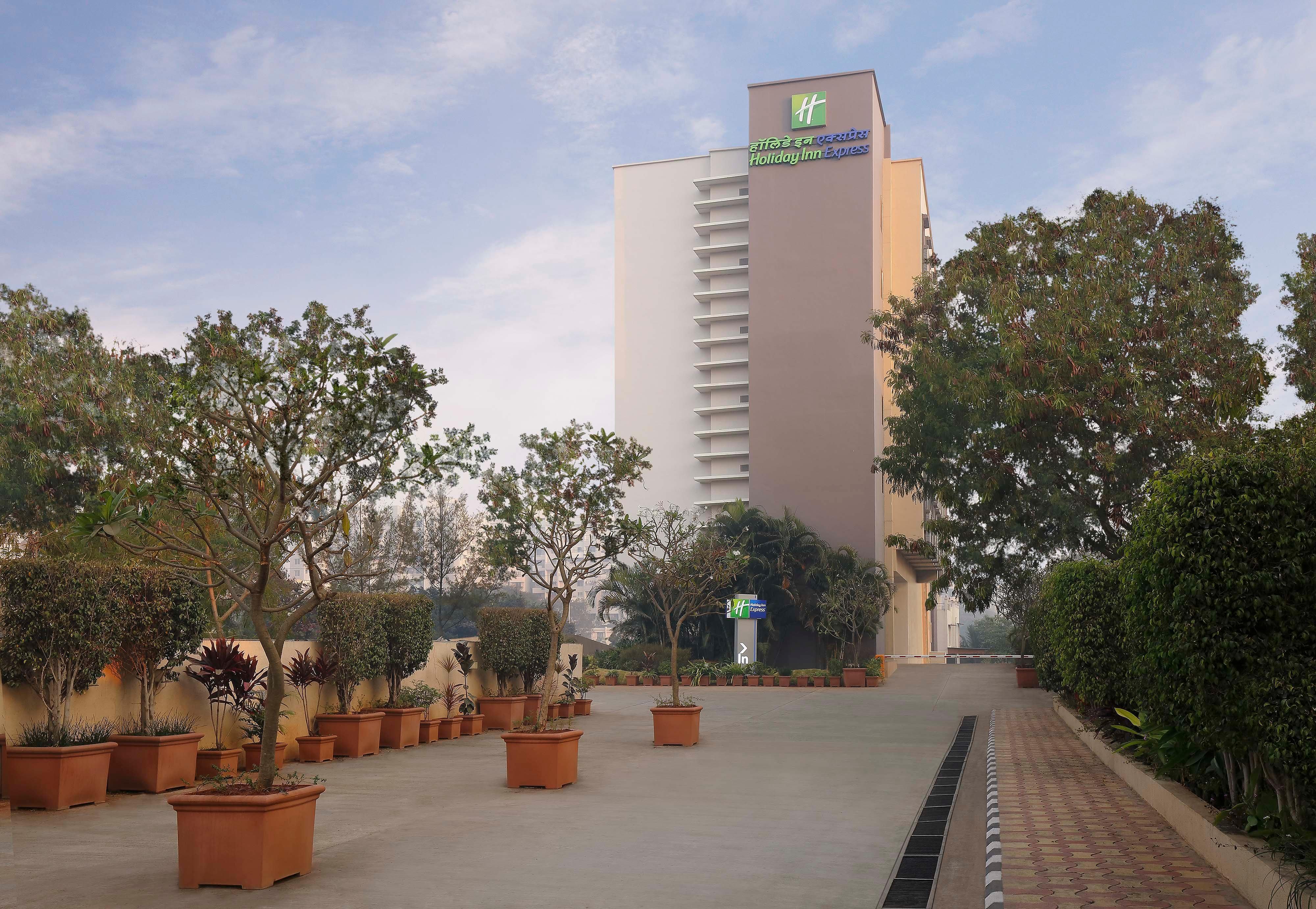 Holiday Inn Express Pune Hinjewadi By Ihg Pimpri-Chinchwad Esterno foto